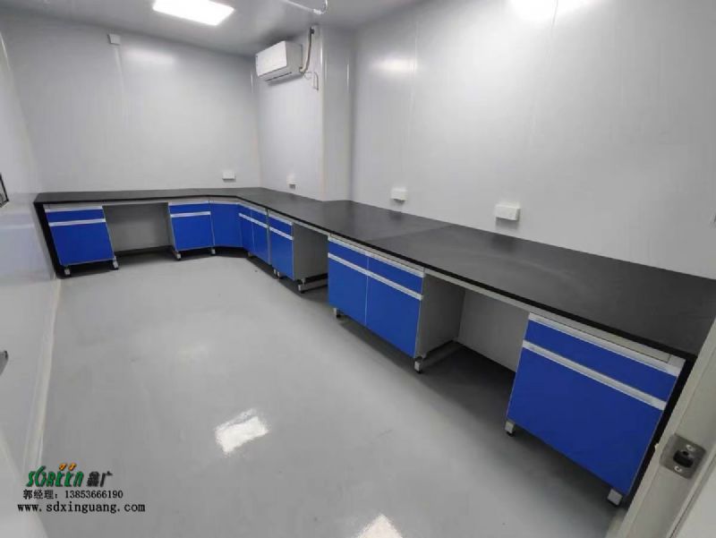 實(shí)驗(yàn)臺廠家